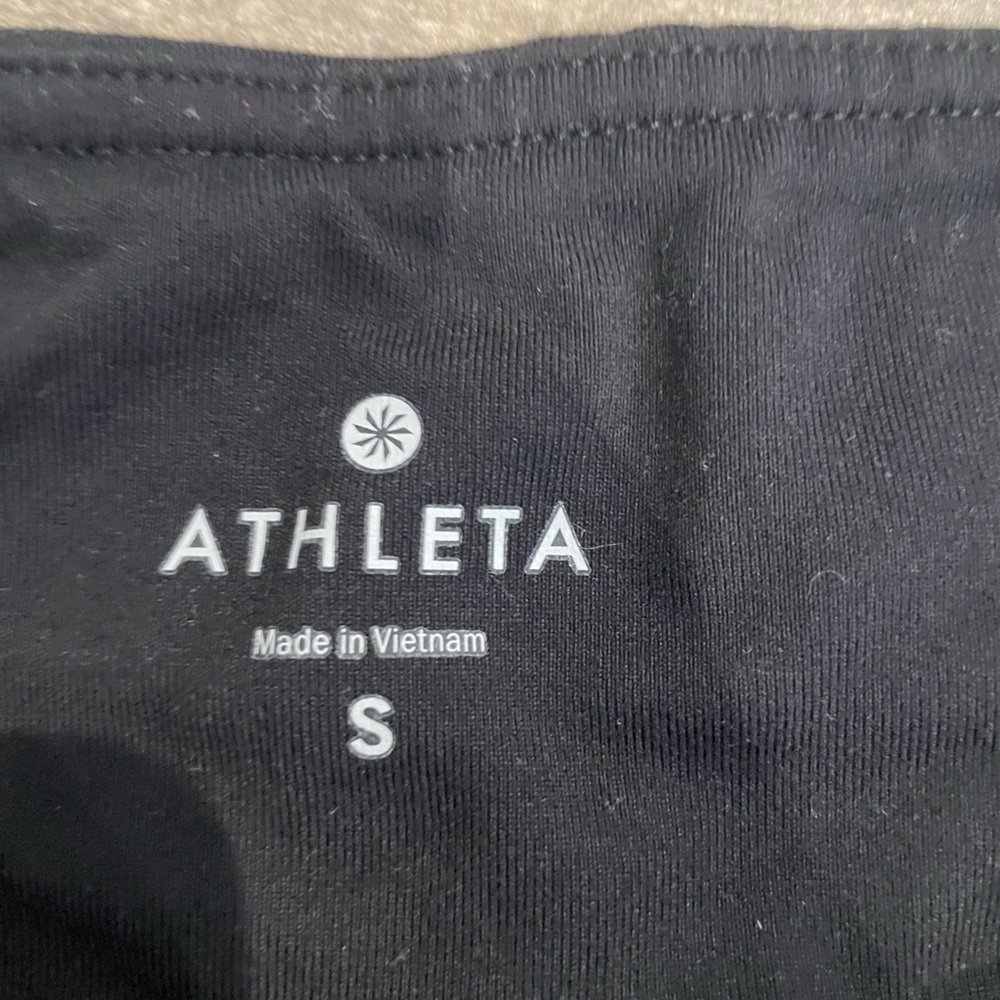 Bundle Of Two Athleta Black Capris Size Small - image 8